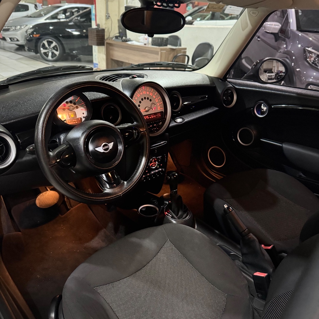 Cooper 1.6 16V AUTOMÁTICO