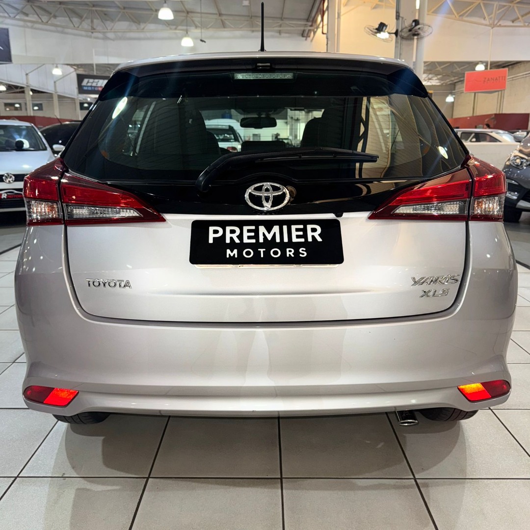 Yaris Hatch 1.5 16V 4P FLEX XLS MULTIDRIVE AUTOMÁTICO CVT