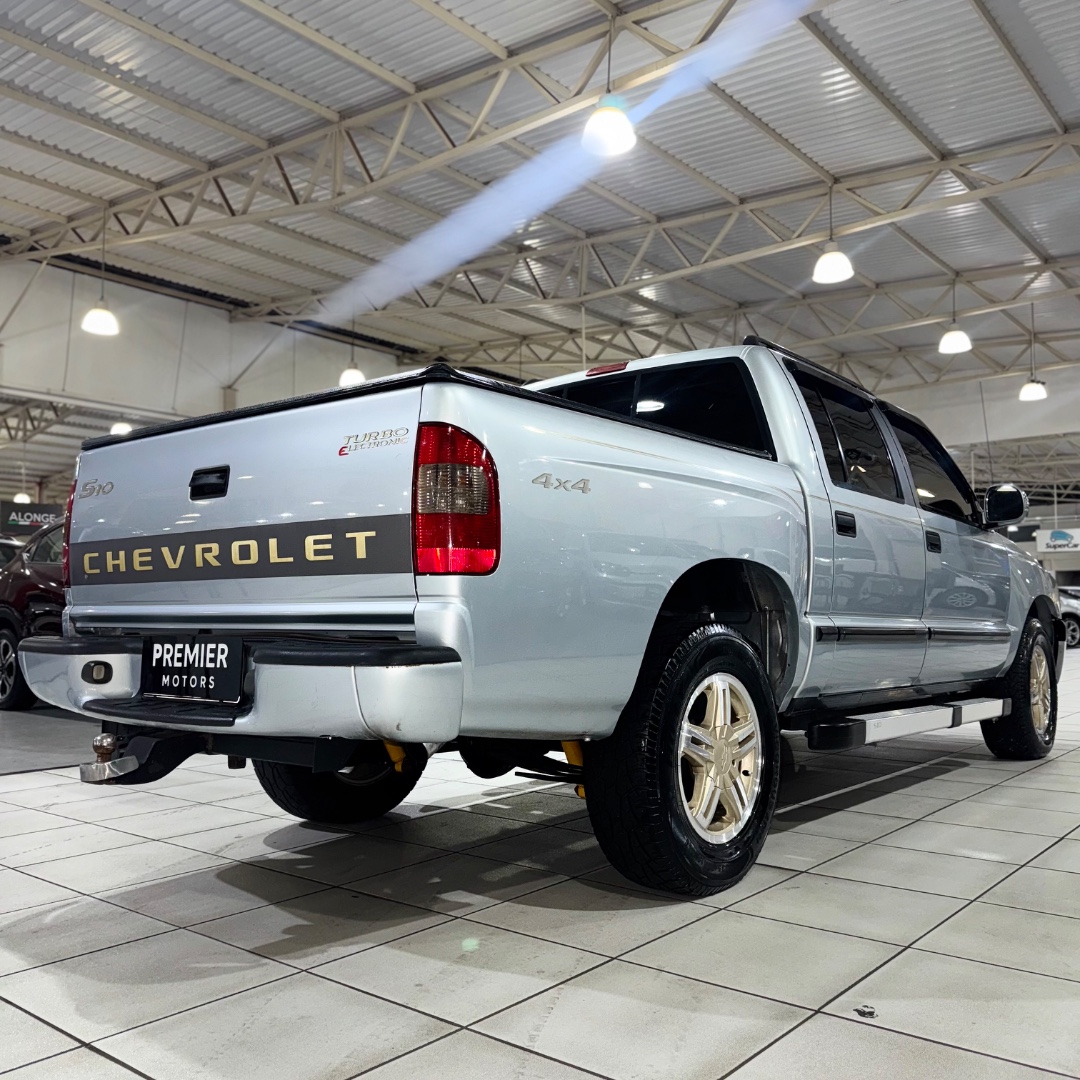 S10 2.8 12V EXECUTIVE CABINE DUPLA  4X4 TURBO DIESEL