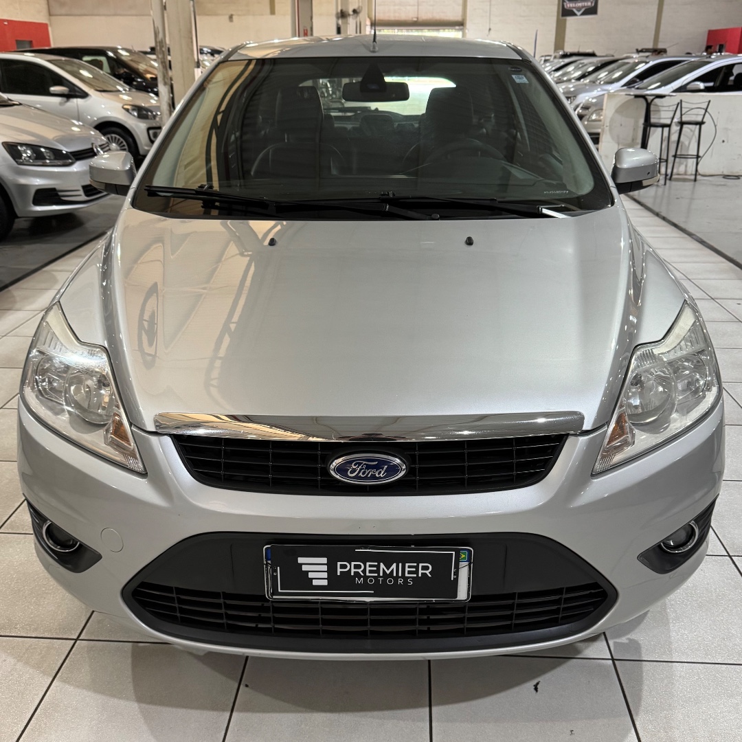Focus Hatch 2.0 16V 4P GLX
