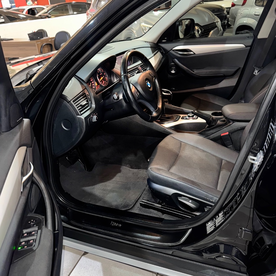 X1 3.0 24V 4P 28I 4X4 AUTOMÁTICO
