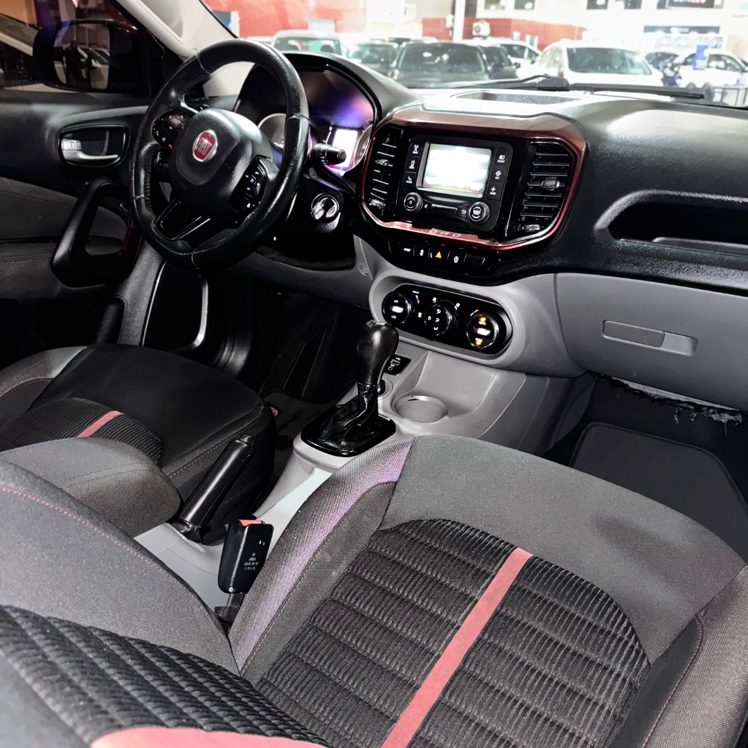 Toro 1.8 16V 4P FLEX FREEDOM AUTOMÁTICO