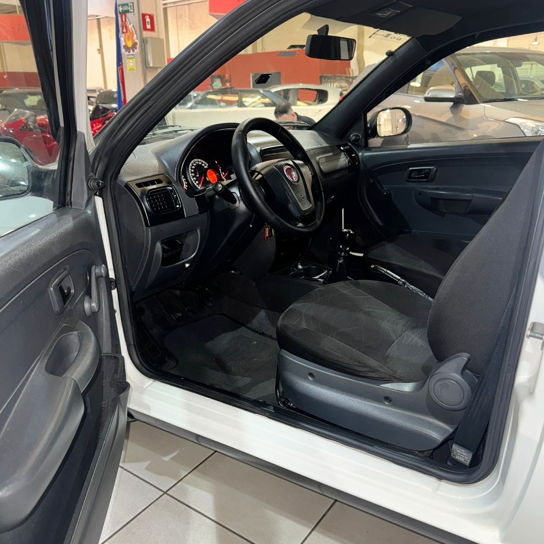 Strada 1.4 FLEX HARD WORKING CABINE SIMPLES