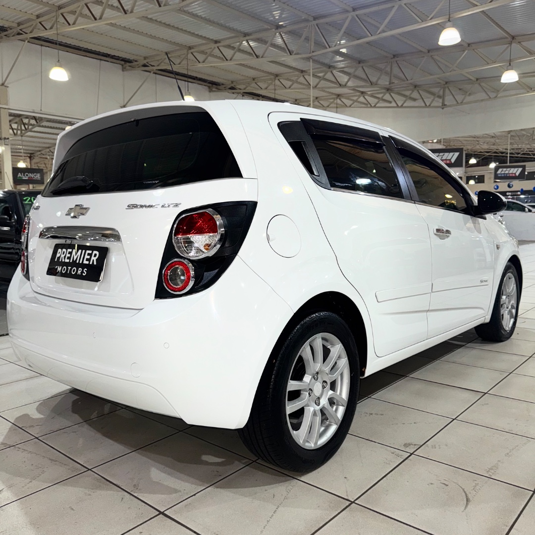 Sonic Hatch 1.6 16V 4P LTZ FLEX AUTOMÁTICO