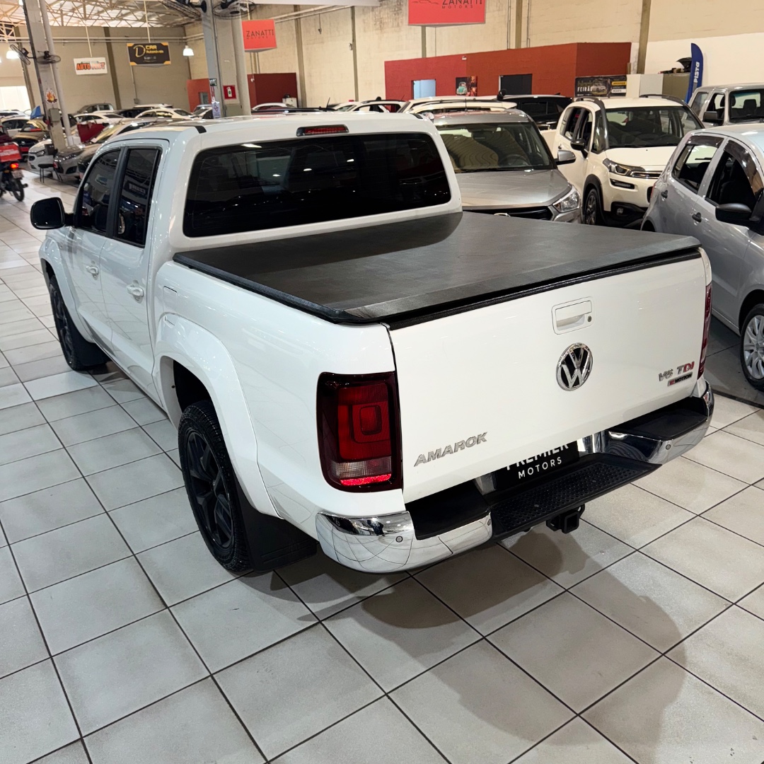 Amarok 3.0 V6 CABINE DUPLA 4X4 HIGHLINE TURBO INTERCOOLER AUTOMÁTICO
