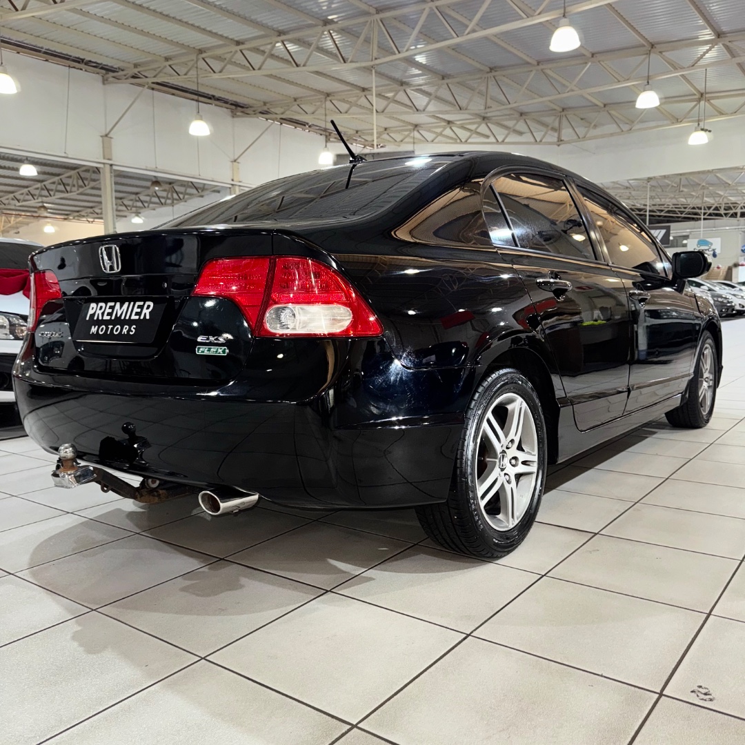 Civic 1.8 16V 4P FLEX EXS AUTOMÁTICO