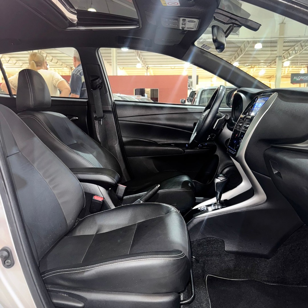 Yaris Hatch 1.5 16V 4P FLEX XLS MULTIDRIVE AUTOMÁTICO CVT