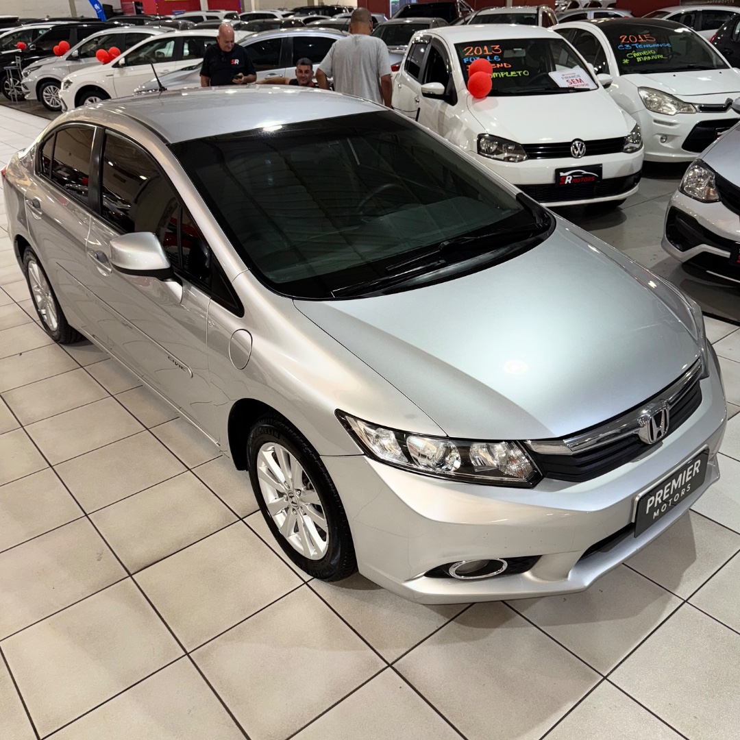 Civic 1.8 16V 4P FLEX LXS AUTOMÁTICO