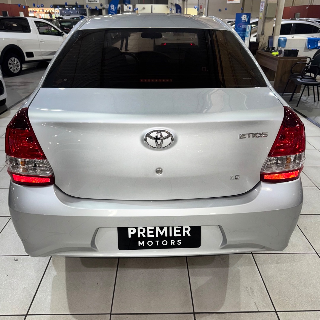 Etios Sedan 1.5 16V 4P FLEX X AUTOMÁTICO