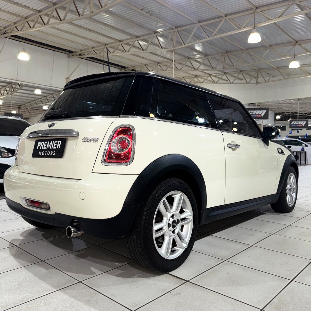 Cooper 1.6 16V AUTOMÁTICO