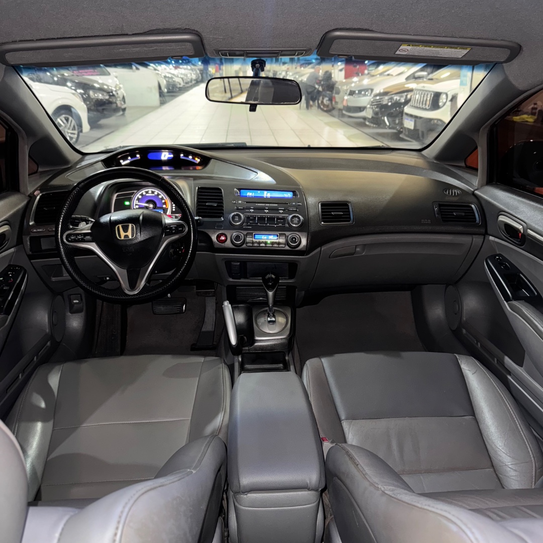 Civic 1.8 16V 4P FLEX EXS AUTOMÁTICO