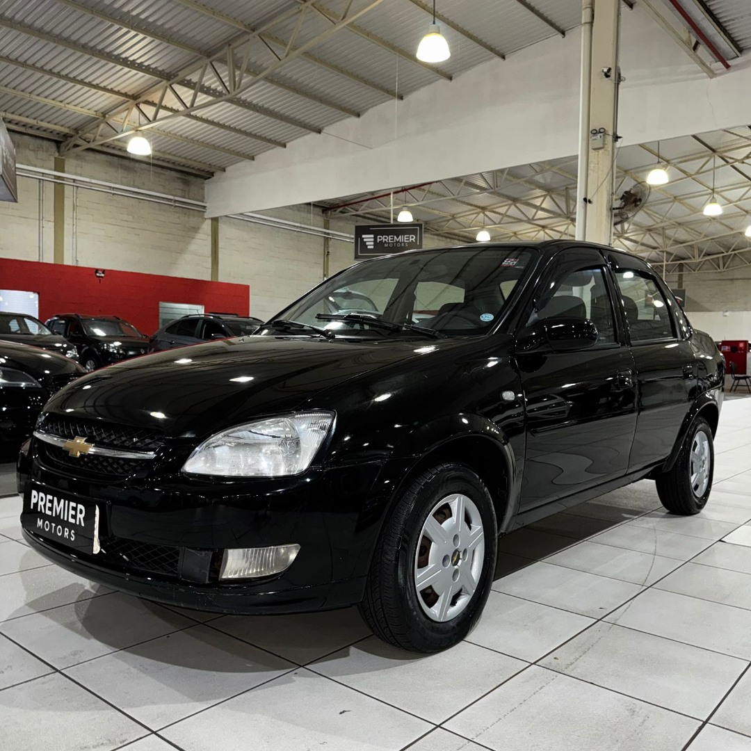 Classic Sedan 1.0 4P VHCE FLEX LS