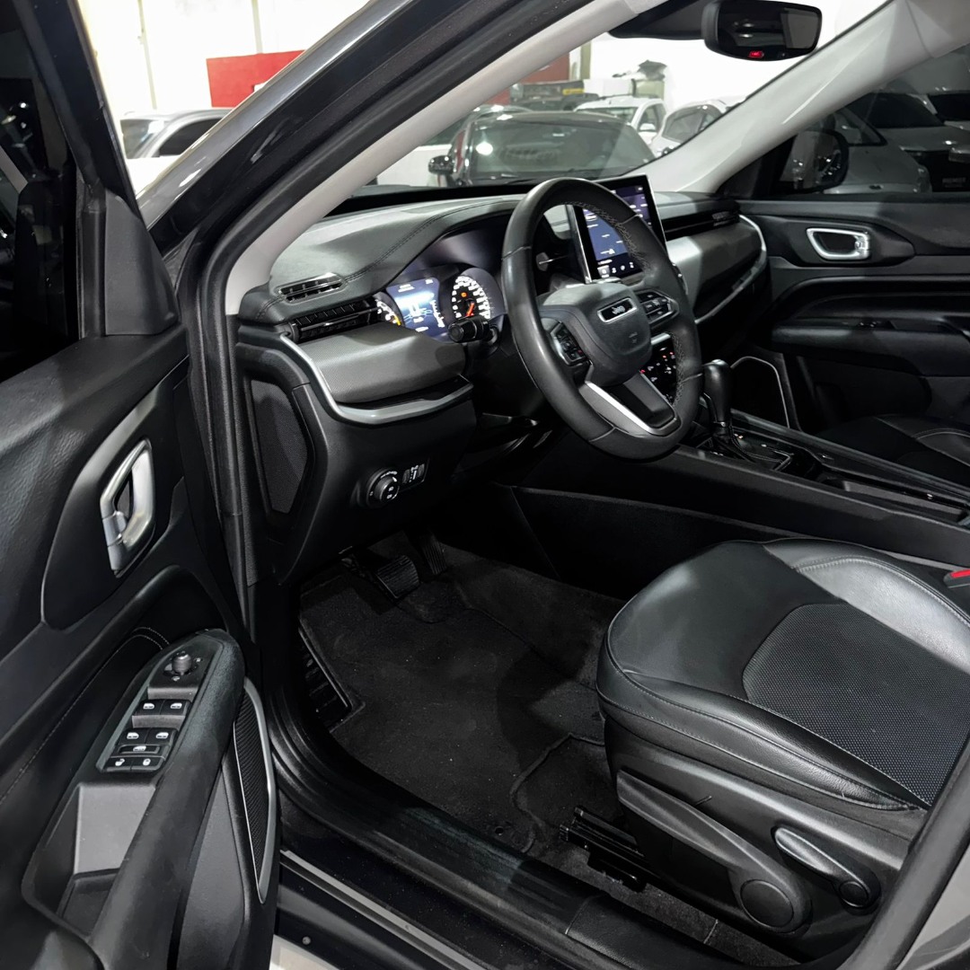 Compass 1.3 16V 4P FLEX LONGITUDE T270 TURBO AUTOMÁTICO