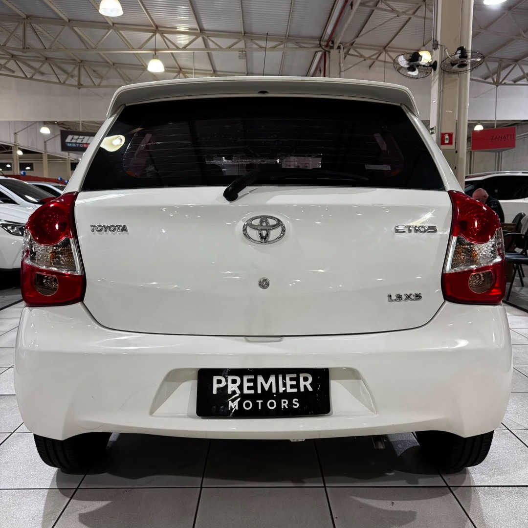 Etios Hatch 1.3 16V 4P FLEX XS