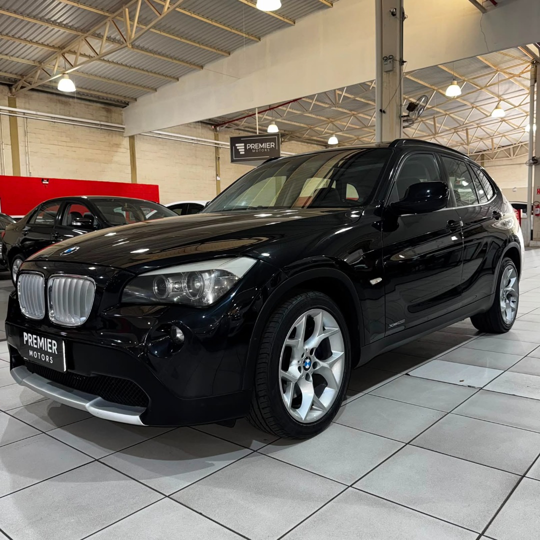 X1 3.0 24V 4P X-DRIVE 28I AUTOMÁTICO