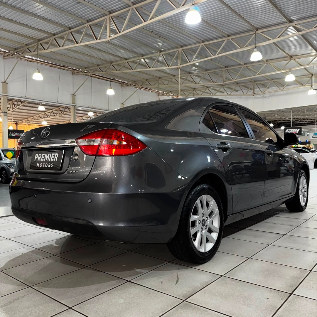 J5 Sedan 1.5 16V 4P