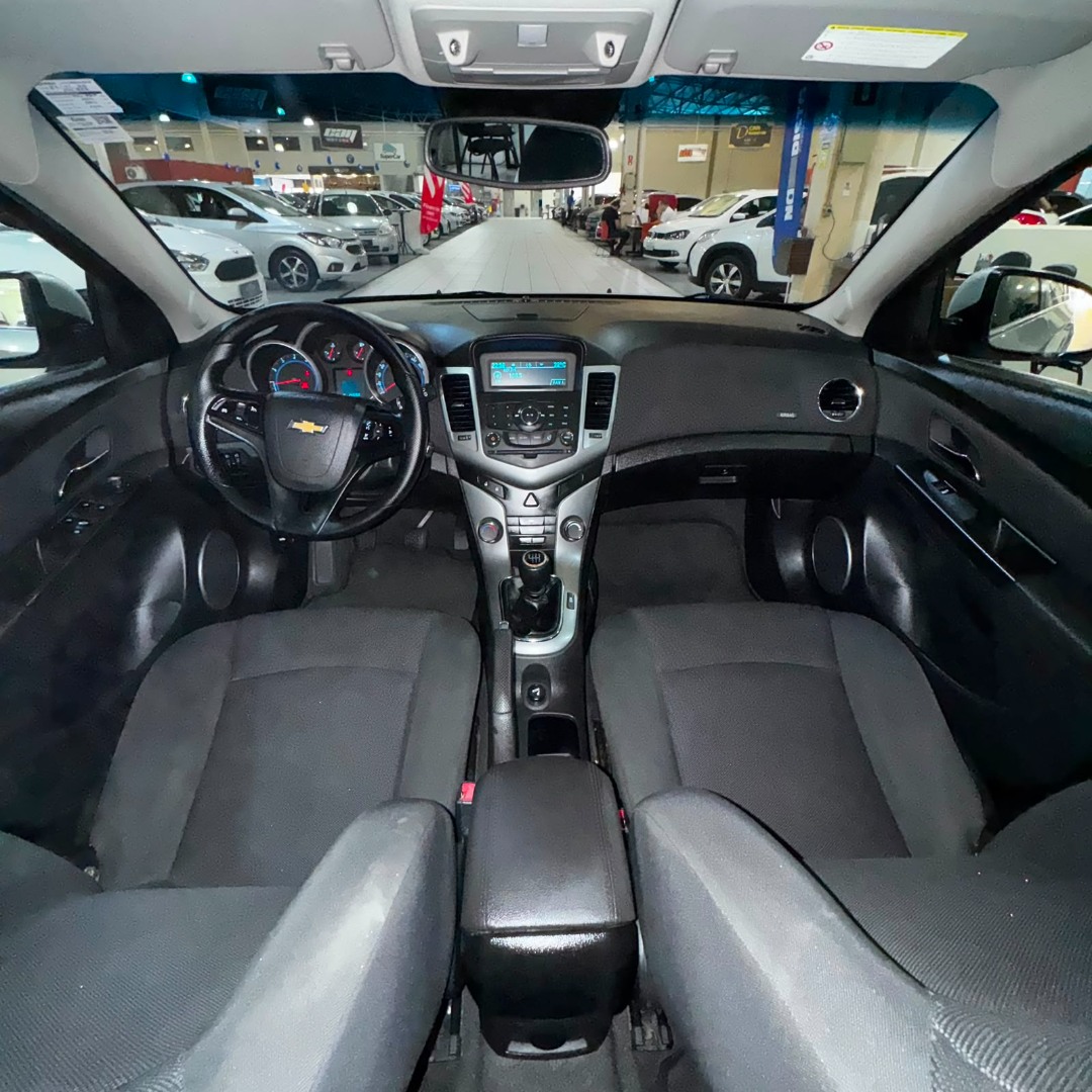 Cruze Hatch 1.8 16V 4P LT SPORT6 FLEX