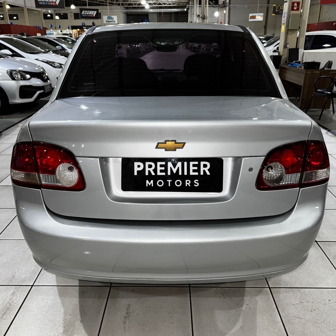 Classic Sedan 1.0 4P VHCE FLEX LS