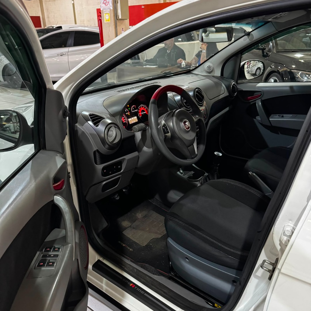 Palio 1.6 16V 4P FLEX SPORTING