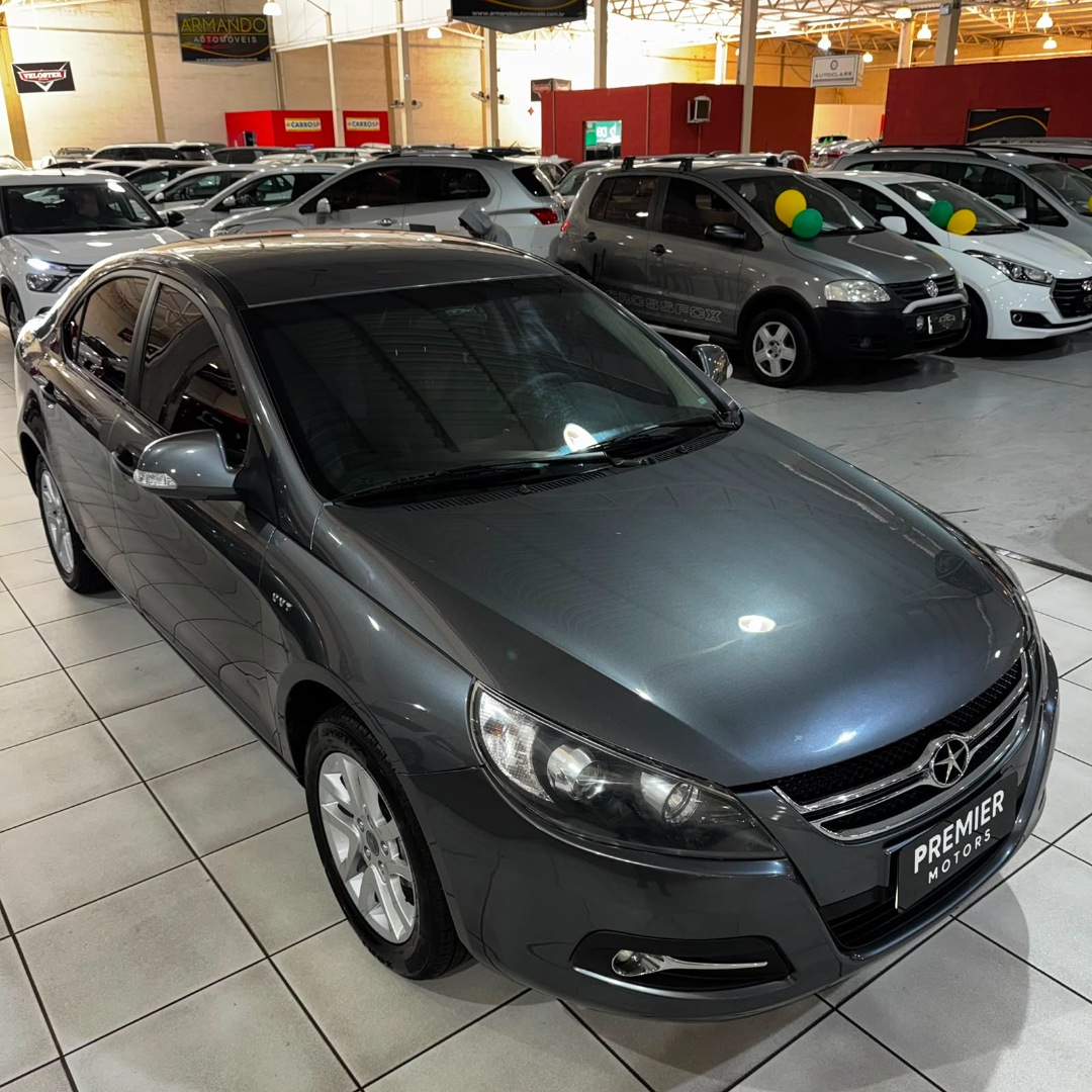 J5 Sedan 1.5 16V 4P