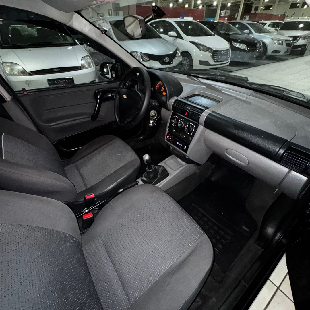 Classic Sedan 1.0 4P VHCE FLEX LS
