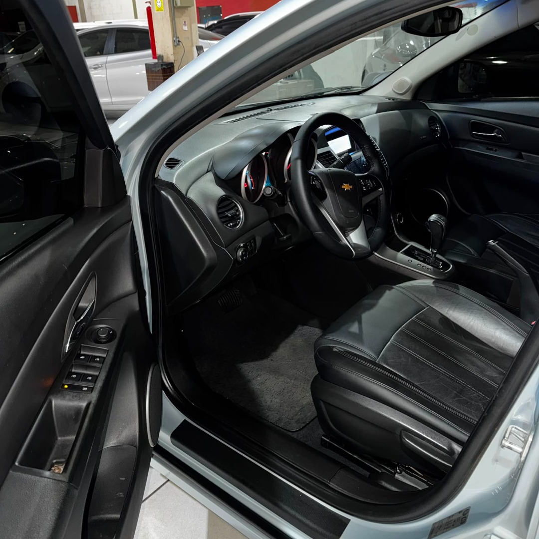 Cruze Sedan 1.8 16V 4P LT ECOTEC FLEX AUTOMÁTICO