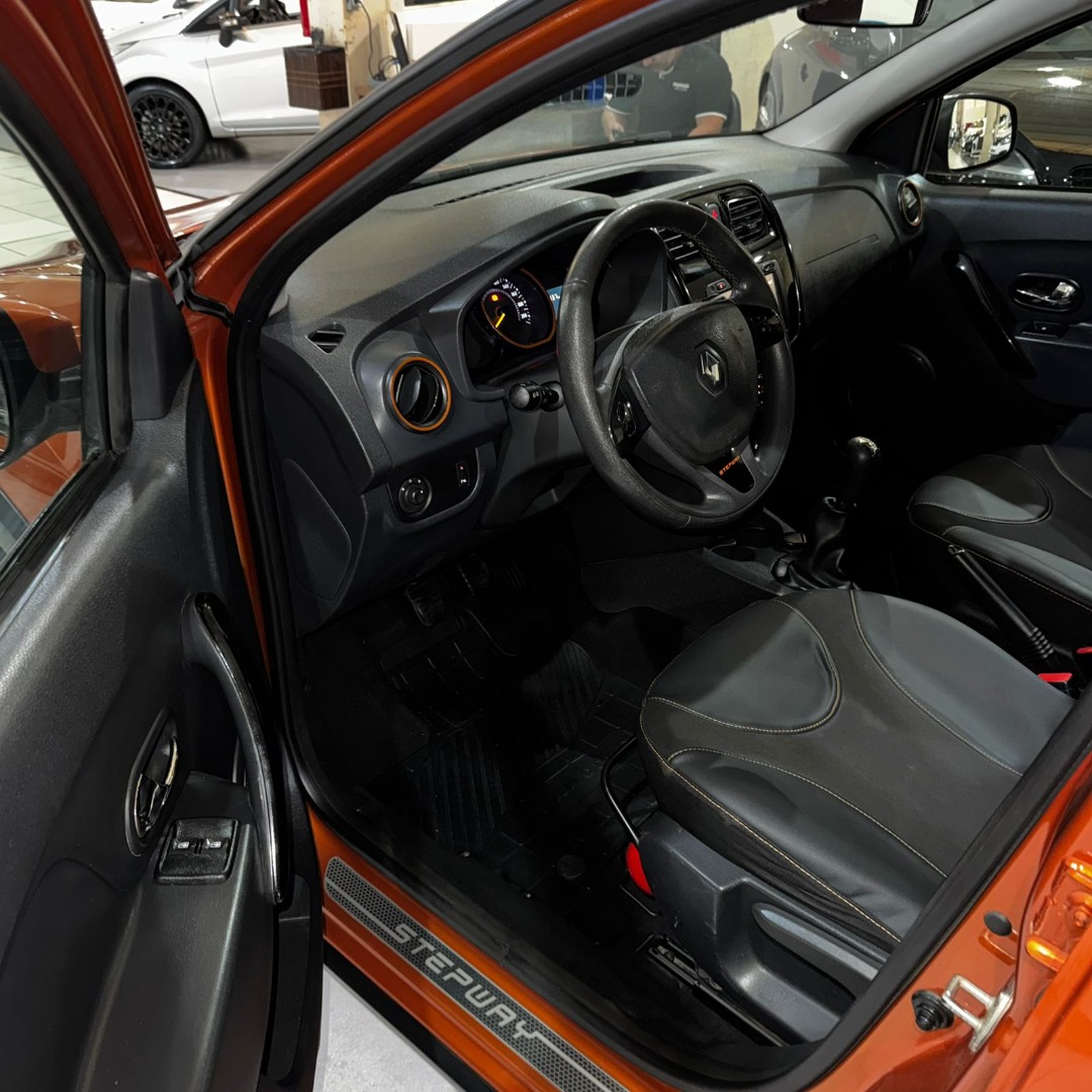 Sandero 1.6 4P FLEX STEPWAY