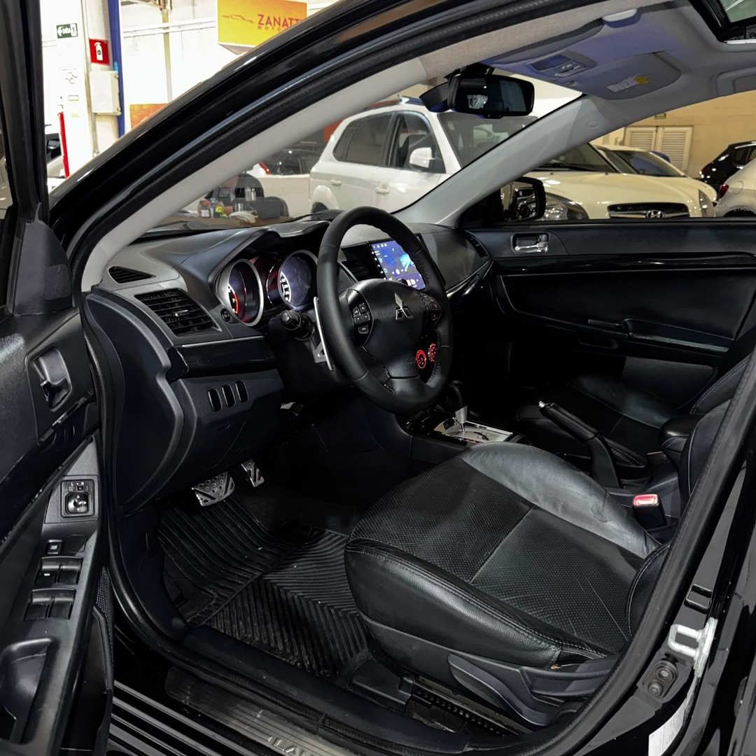Lancer 2.0 16V 4P GT