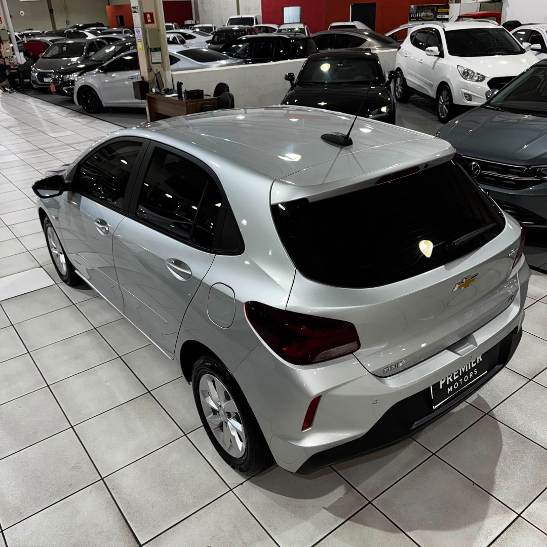 Onix Hatch 1.0 12V 4P FLEX LT TURBO AUTOMÁTICO