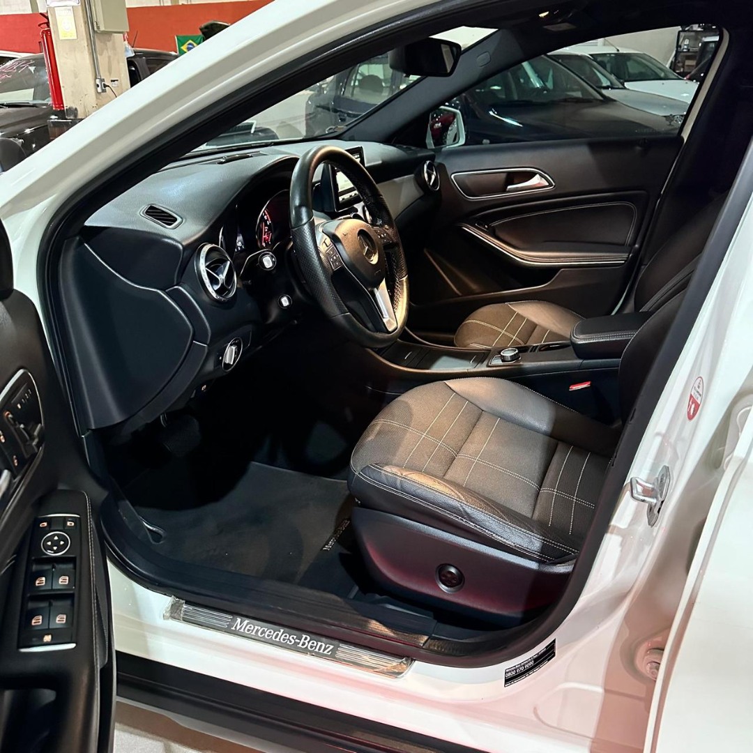 GLA 250 2.0 16V 4P VISION TURBO AUTOMÁTICO