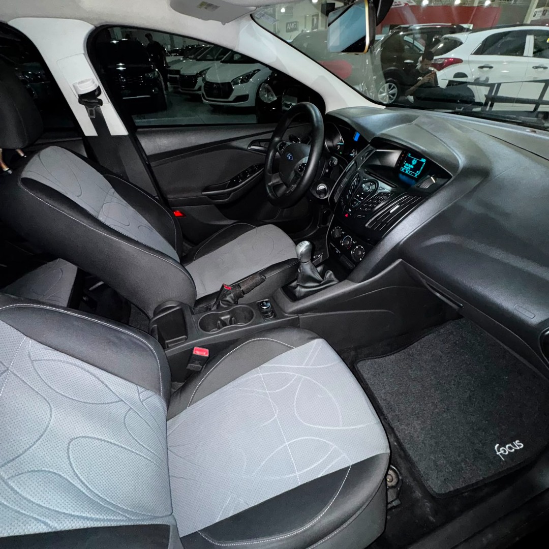 Focus Hatch 1.6 16V 4P SE PLUS FLEX