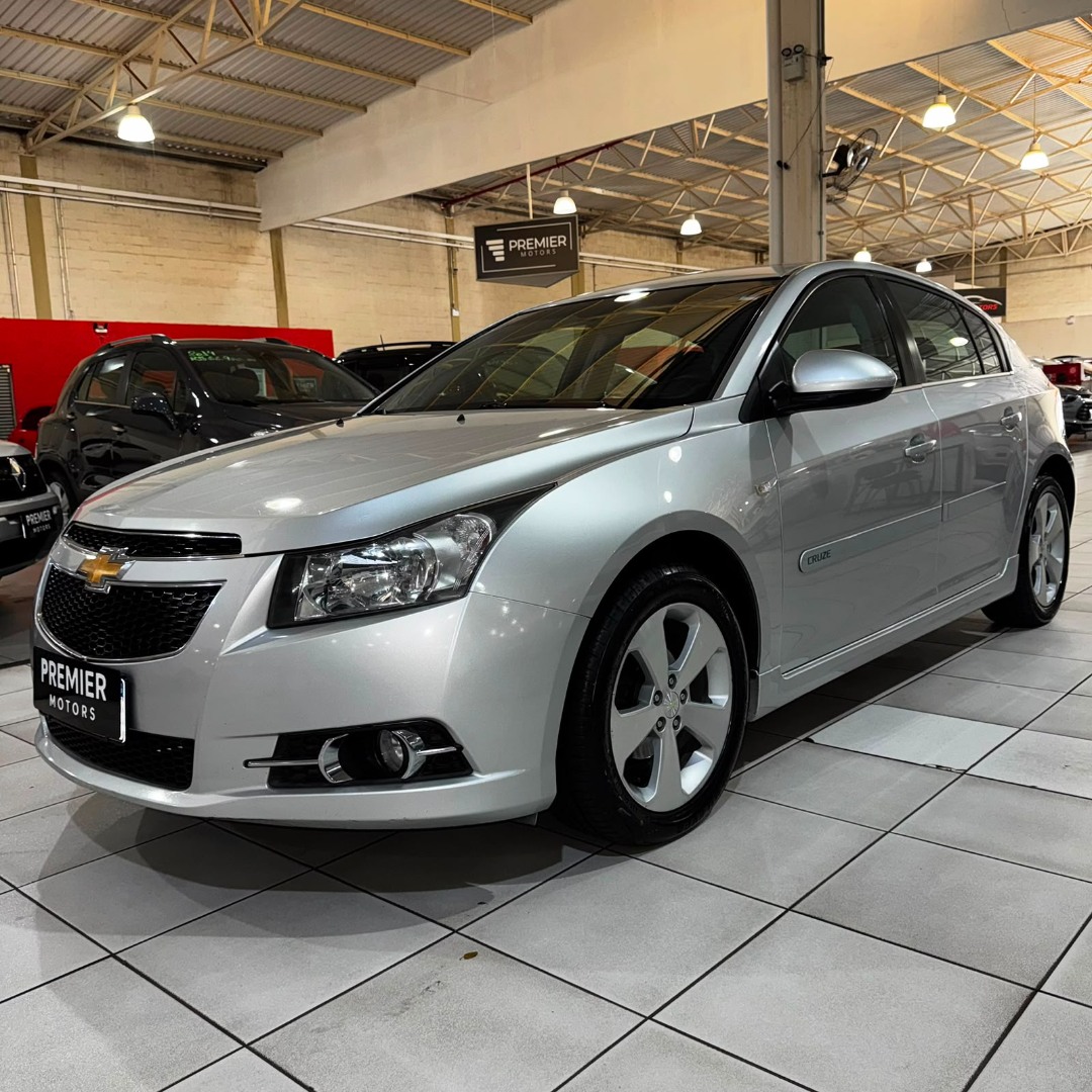 Cruze Hatch 1.8 16V 4P LT SPORT6 FLEX