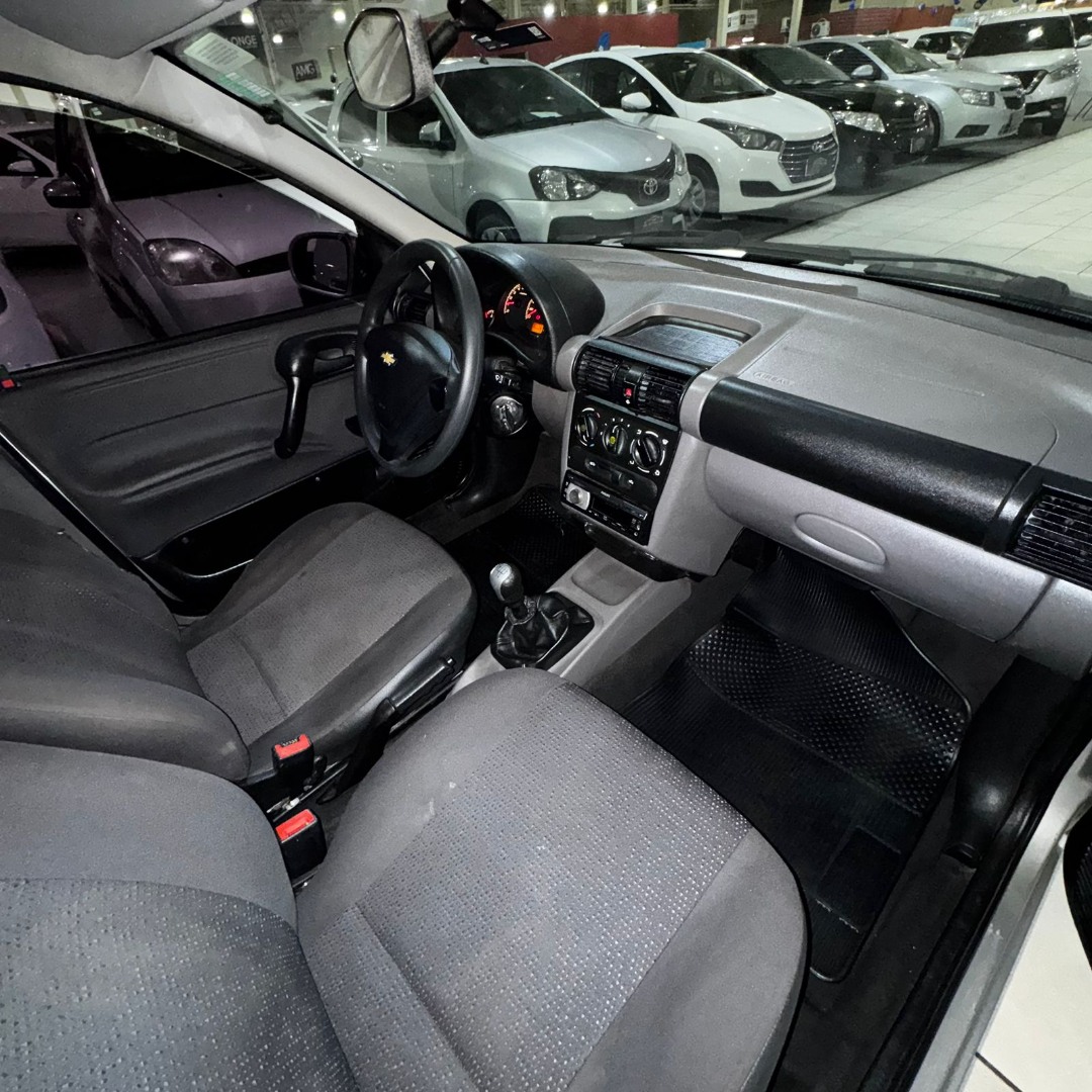 Classic Sedan 1.0 4P VHCE FLEX LS