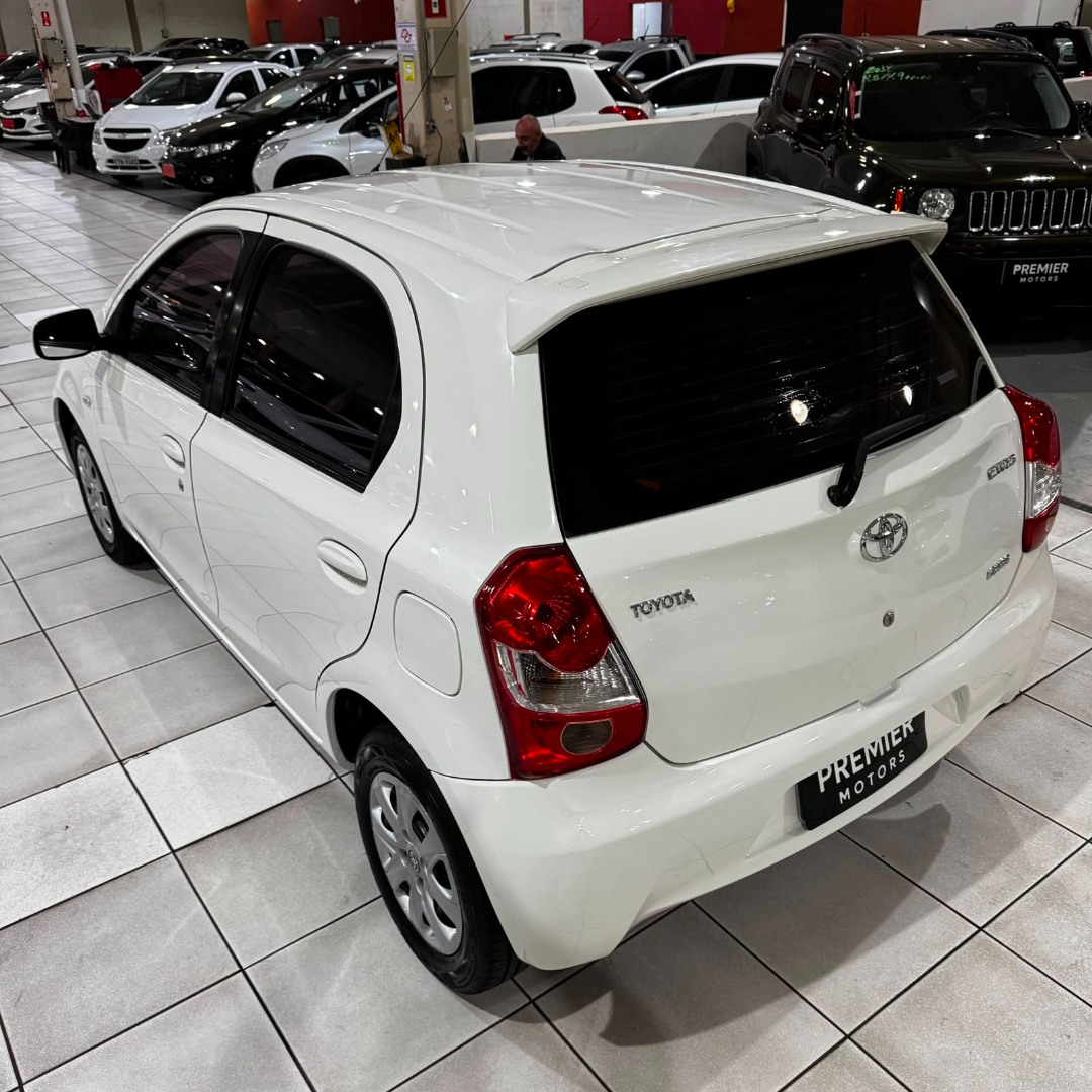 Etios Hatch 1.3 16V 4P FLEX XS