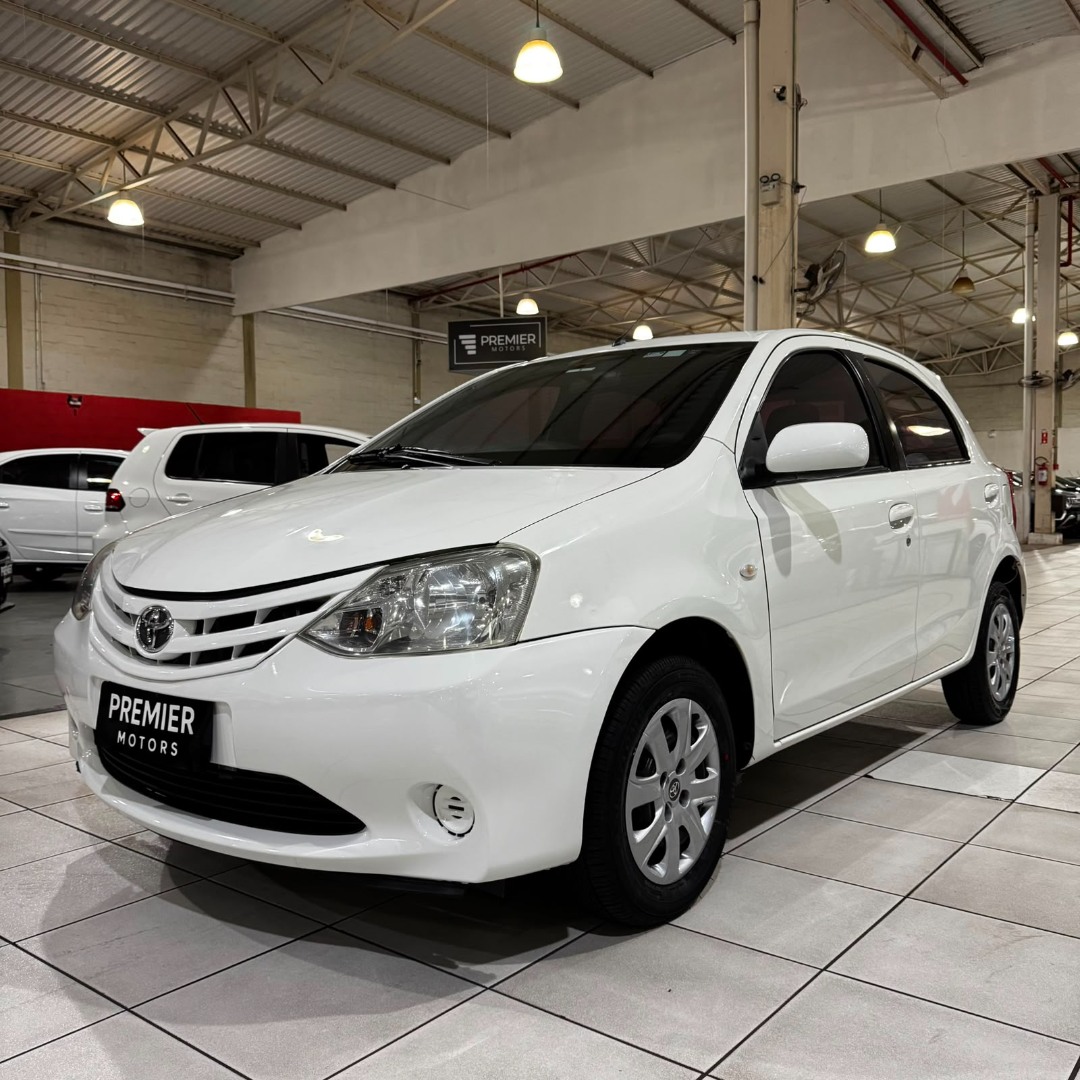 Etios Hatch 1.3 16V 4P FLEX XS
