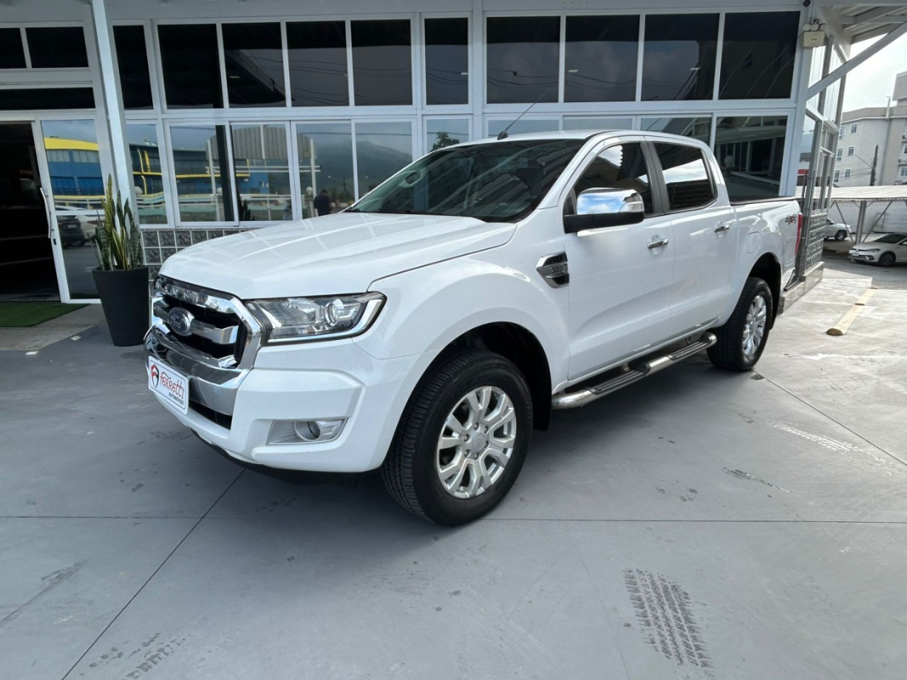 Ranger 3.2 20V XLT 4X4 CABINE DUPLA TURBO DIESEL AUTOMÁTICO