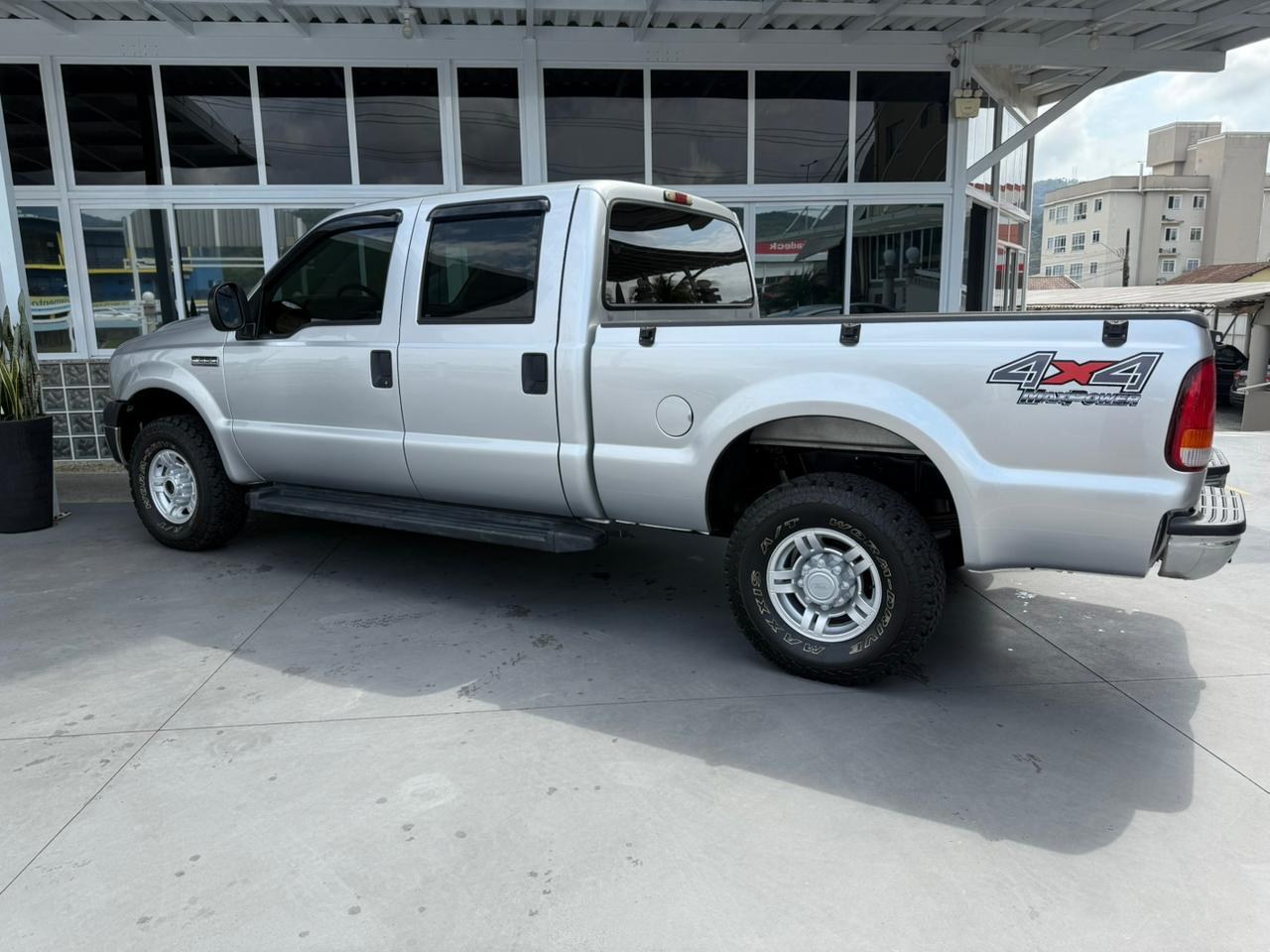 F-250 3.9 4P XLT CABINE DUPLA DIESEL