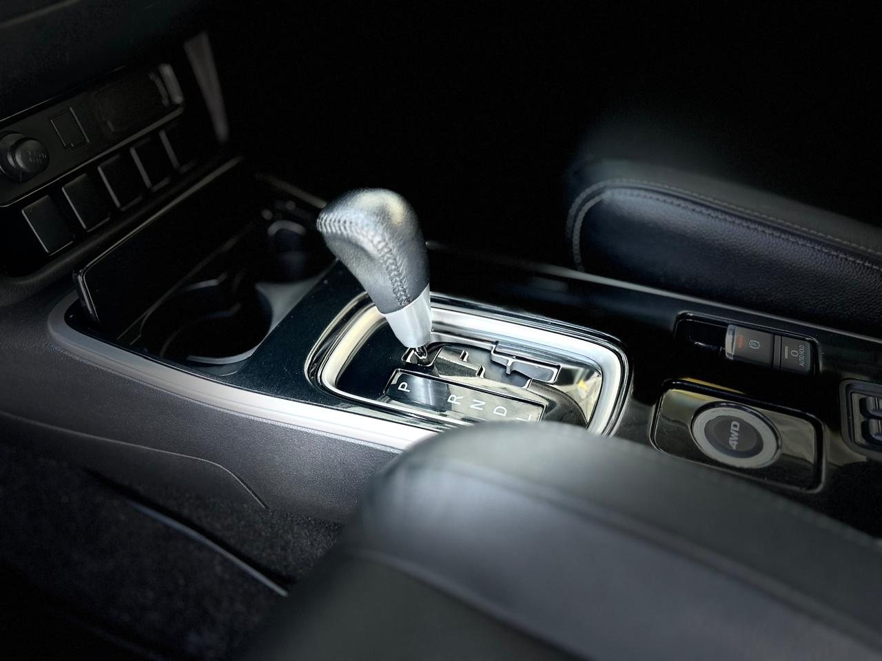 Outlander 2.2 16V 4P 4X4 DIESEL AUTOMÁTICO