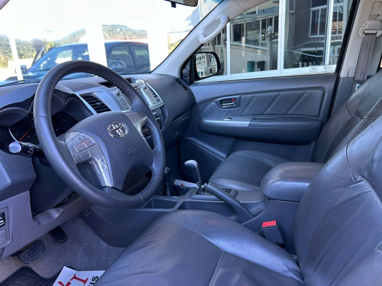 Hilux Caminhonete 3.0 4P 4X4 SRV TURBO DIESEL CABINE DUPLA AUTOMÁTICO