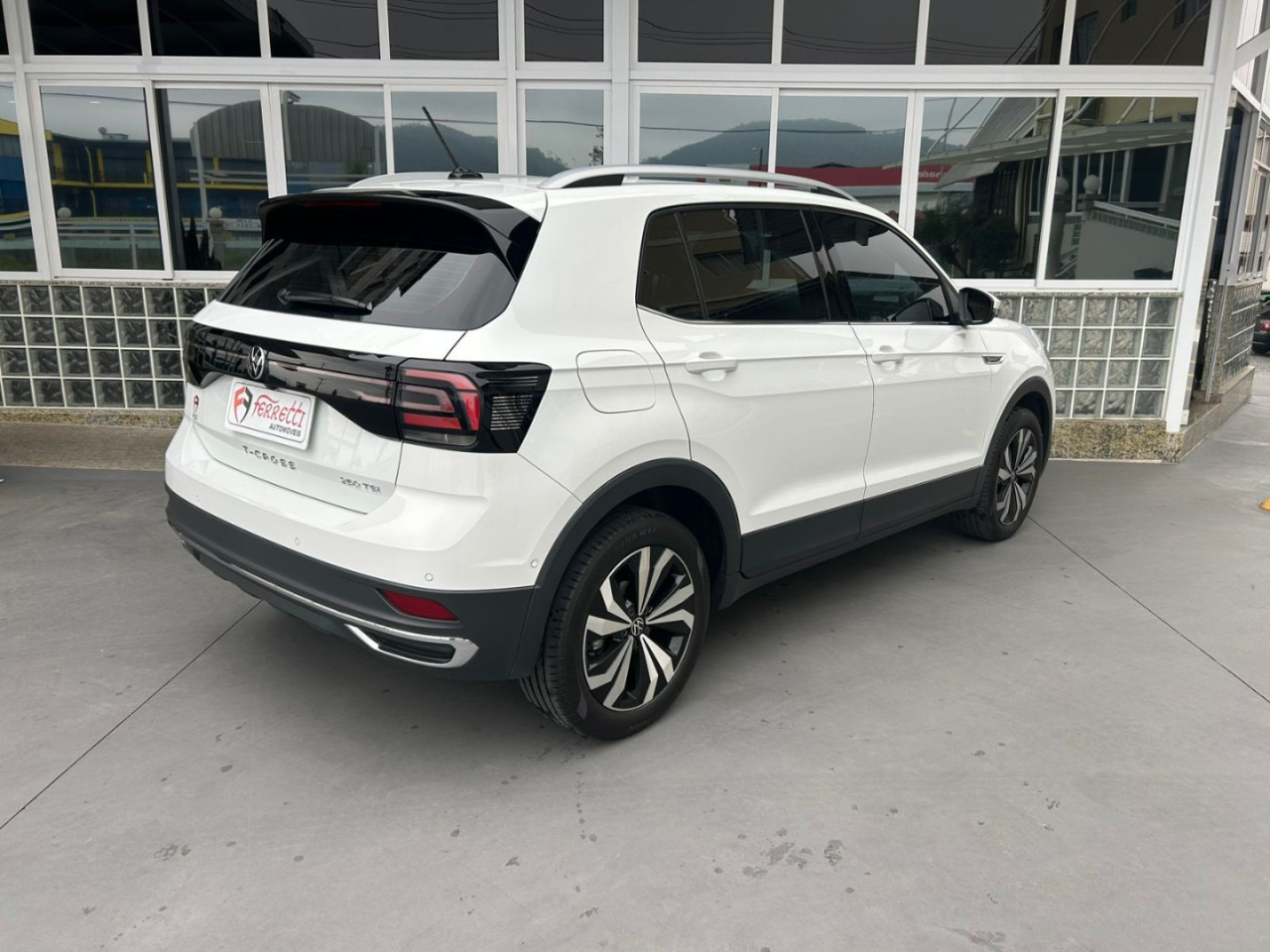 T-Cross 1.4 4P 250 TSI FLEX HIGHLINE AUTOMÁTICO