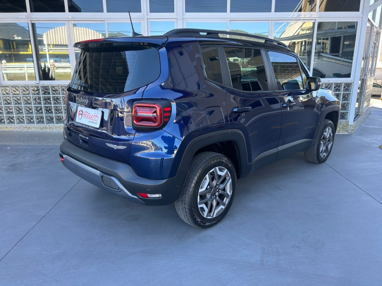Renegade 1.3 16V 4P FLEX T270 TRAILHAWK 4X4 TURBO AUTOMÁTICO