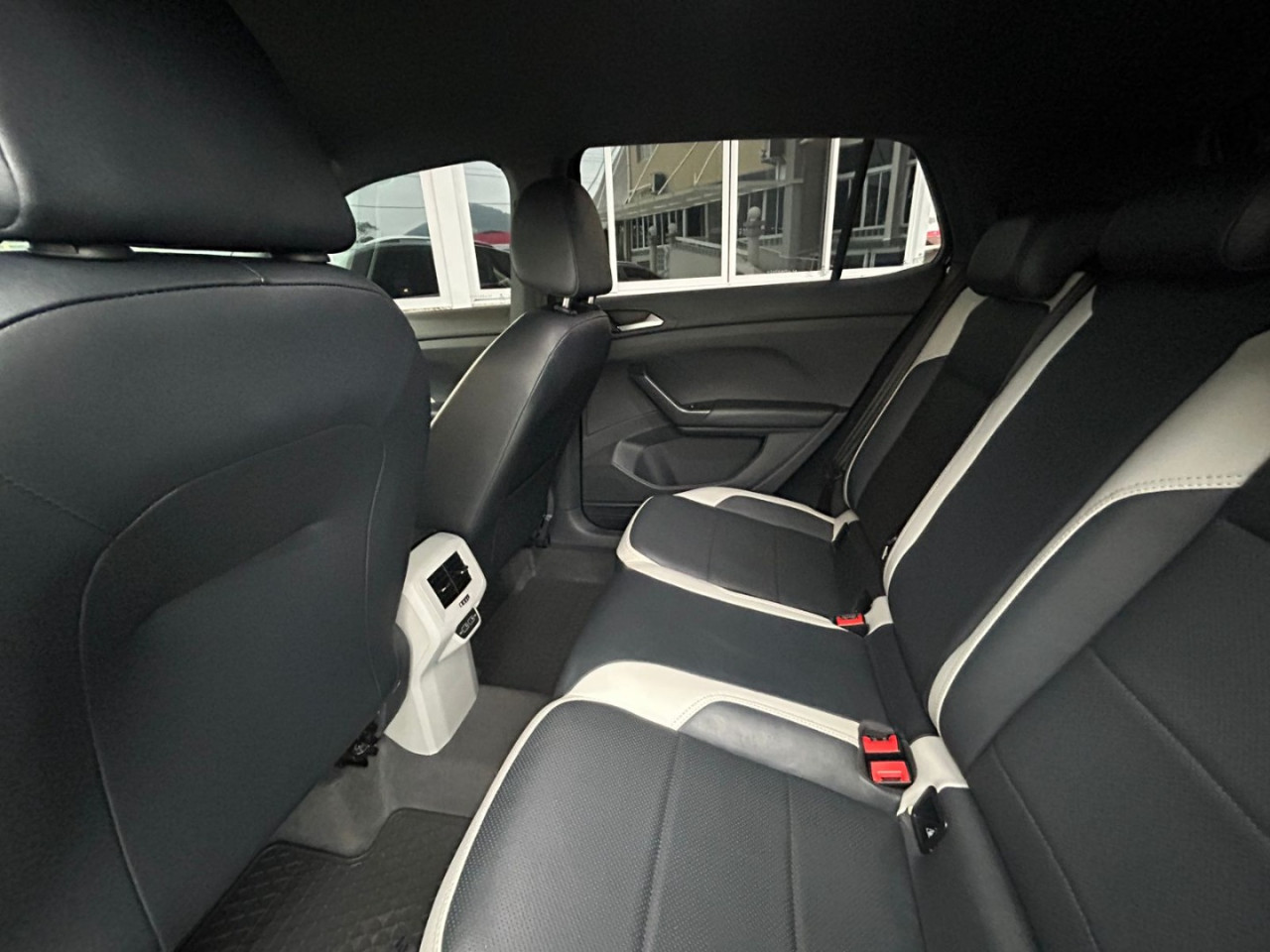 T-Cross 1.0 4P 200 TSI FLEX HIGHLINE AUTOMÁTICO