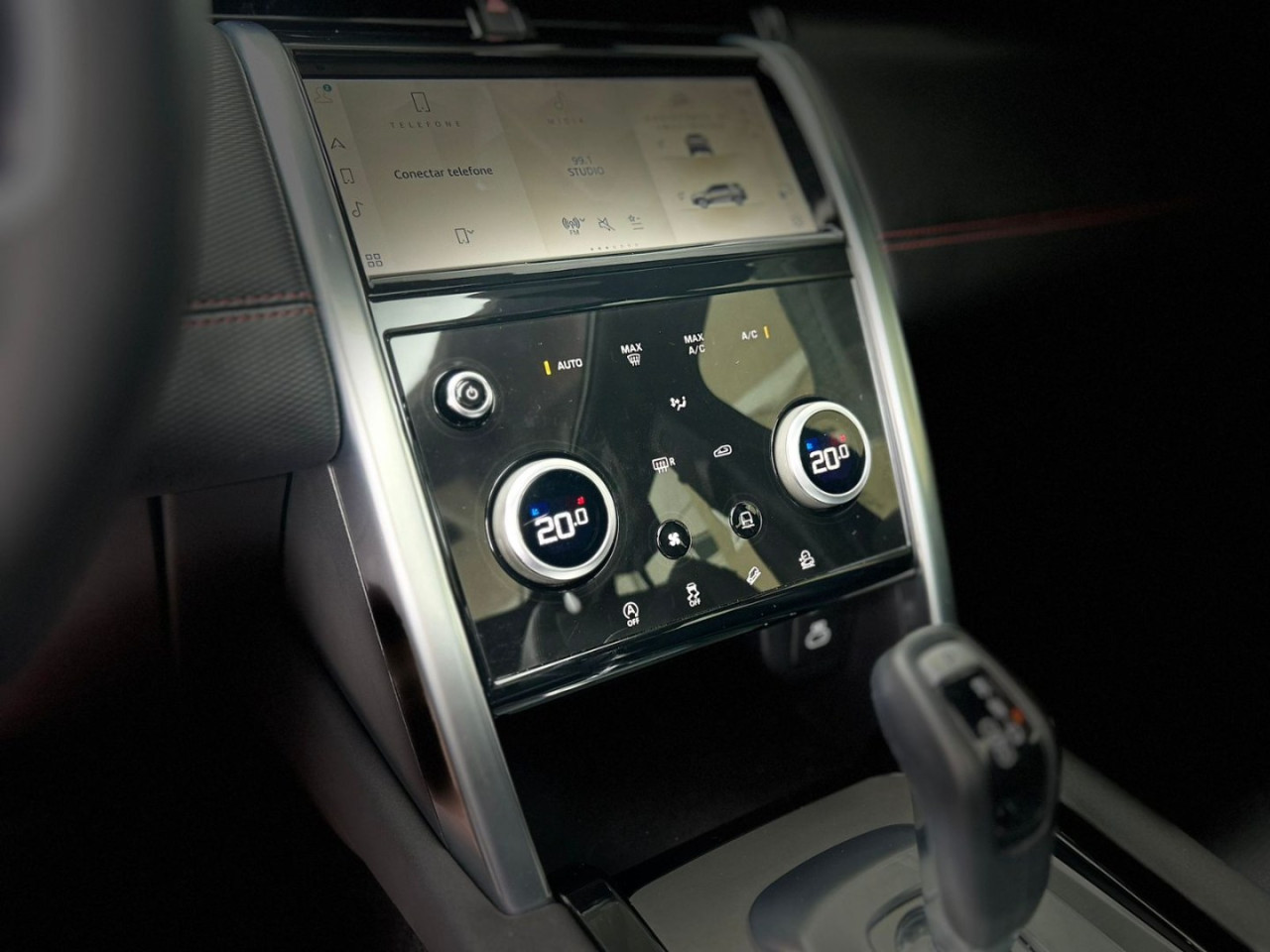 LAND ROVER Discovery Sport 2.0 16V 4P D200 SE R-DYNAMIC TURBO DIESEL AUTOMÁTICO