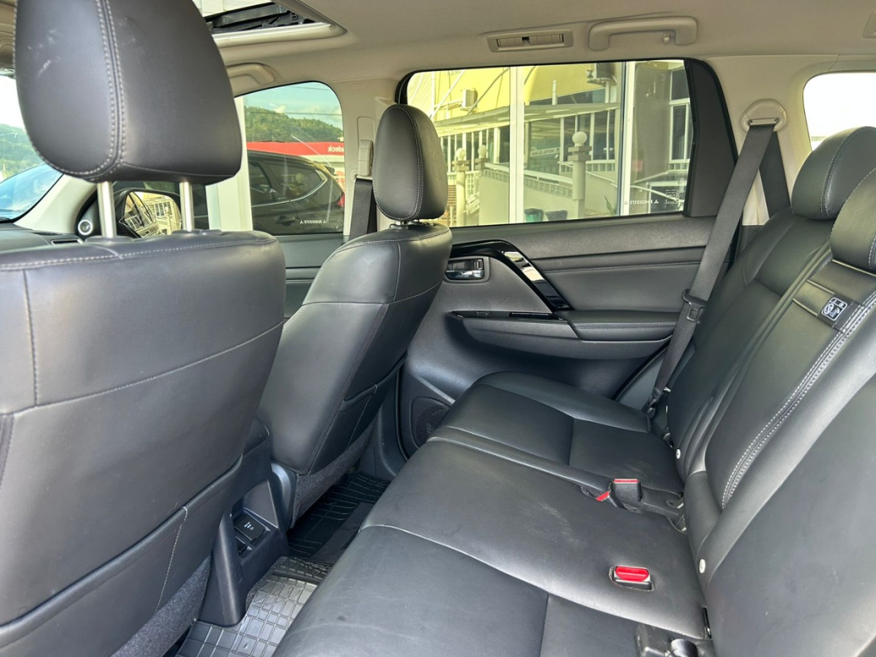 Pajero Sport 2.4 16V 4P MIVEC TURBO DIESEL LEGEND AWD AUTOMÁTICO