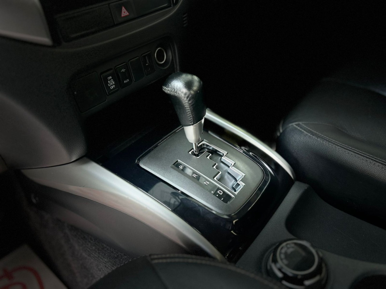 L 200 Triton 2.4 16V SPORT HPE-S 4X4 CABINE DUPLA TURBO DIESEL AUTOMÁTICO