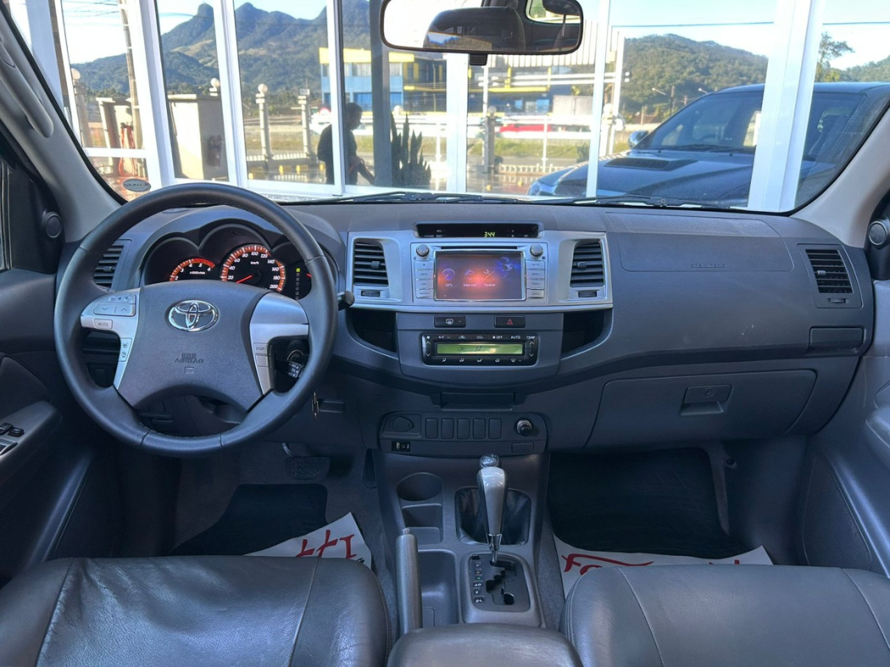 Hilux Caminhonete 3.0 4P 4X4 SRV TURBO DIESEL CABINE DUPLA AUTOMÁTICO