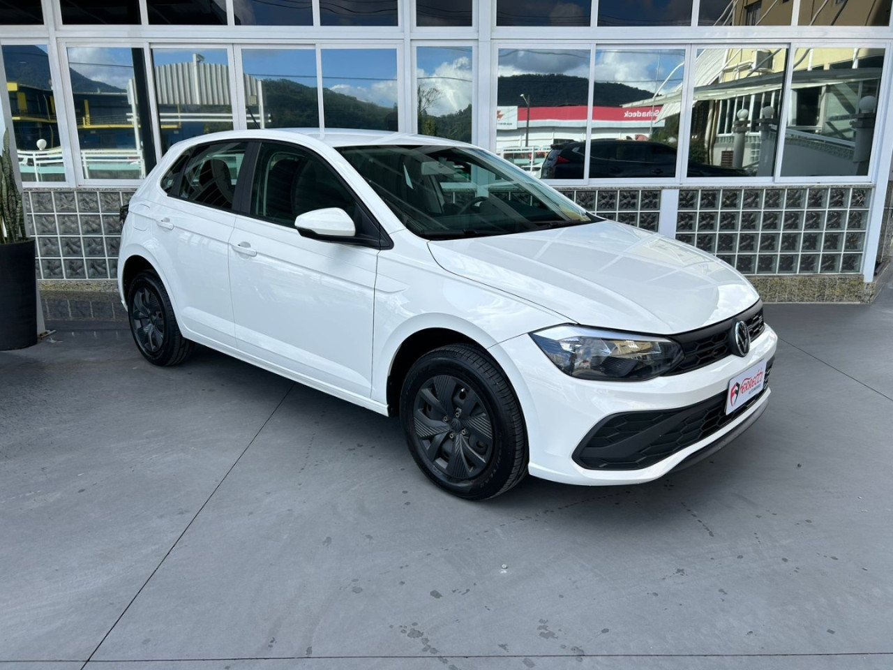 Polo Hatch 1.0 4P MPI TRACK