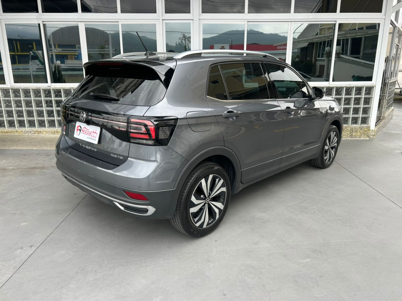 T-Cross 1.4 4P 250 TSI FLEX HIGHLINE AUTOMÁTICO