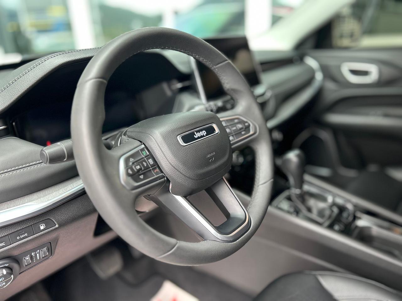 Compass 1.3 16V 4P T270 TURBO HÍBRIDO S 4XE AUTOMÁTICO