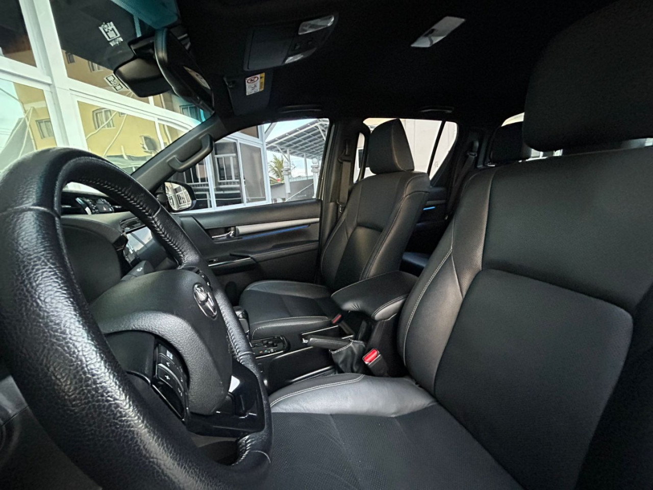Hilux Caminhonete 2.8 16V SRX CONQUEST 4X4 TURBO DIESEL CABINE DUPLA AUTOMÁTICO